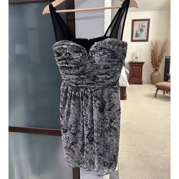 BCBGeneration Cocktail Dress - Black & Gray Size 4 - Picture 4 of 13